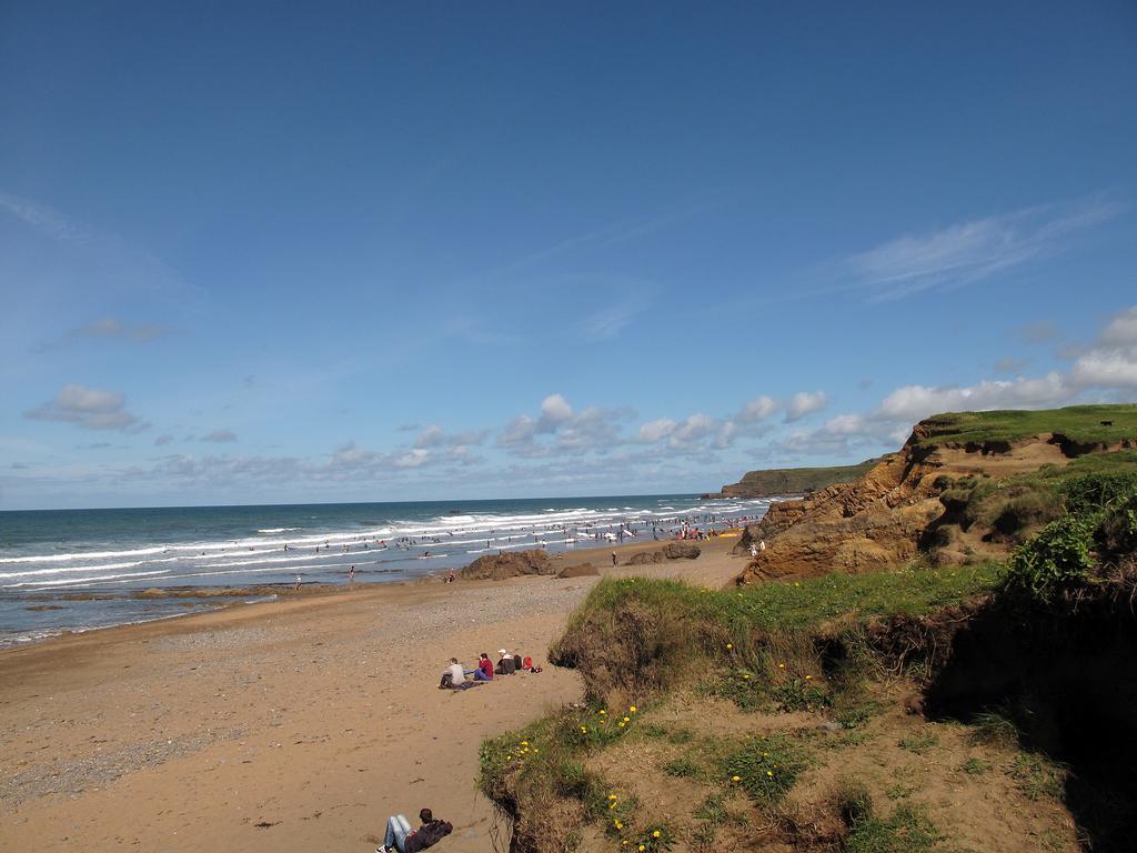 Pentire Coastal Holiday Park Бюд Екстериор снимка